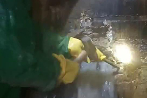 大庆消防水池堵漏施工视频